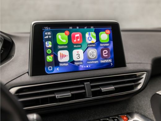 Peugeot 5008 1.2 PureTech Deluxe 7 Persoons Automaat (PANORAMADAK, APPLE CARPLAY, MEMORY SEATS, LEDER, STOELVE... ActivLease financial lease