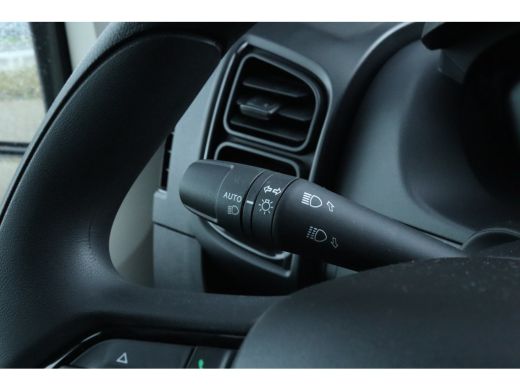 Peugeot Boxer 2.2 BlueHDi 180 S&S L3H2 3.5t Zwaar HD Automaat | Carplay | PDC | Navigatie | Camera | Airco | Sn... ActivLease financial lease