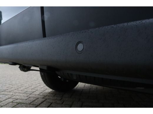 Peugeot Boxer 2.2 BlueHDi 180 S&S L3H2 3.5t Zwaar HD Automaat | Carplay | PDC | Navigatie | Camera | Airco | Sn... ActivLease financial lease