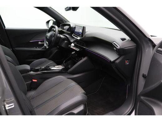 Peugeot e-2008 EV GT 54 kWh | 11 kW lader | Achterbank in delen neerklapbaar | Achterspoiler ActivLease financial lease