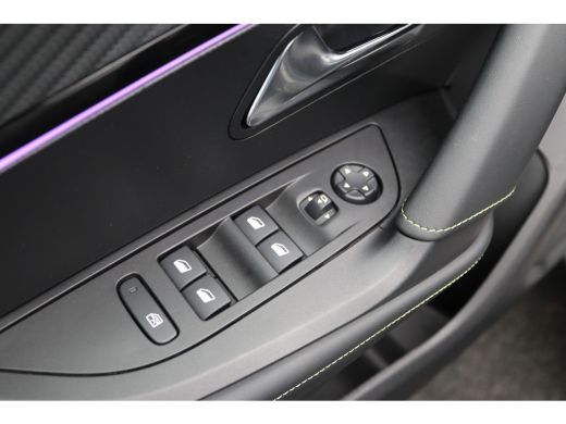 Peugeot e-2008 EV GT 54 kWh | 11 kW lader | Achterbank in delen neerklapbaar | Achterspoiler ActivLease financial lease