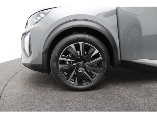Peugeot e-2008 EV GT 54 kWh | 11 kW lader | Achterbank in delen neerklapbaar | Achterspoiler ActivLease financial lease