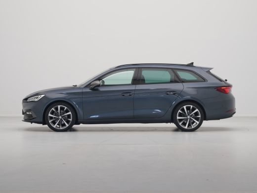 Seat Leon 1.5 TSI FR Launch Edition Navigatie Sideassist Stoelverwarming Parkassist Carplay 245 ActivLease financial lease