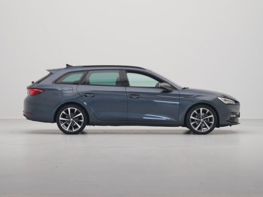 Seat Leon 1.5 TSI FR Launch Edition Navigatie Sideassist Stoelverwarming Parkassist Carplay 245 ActivLease financial lease