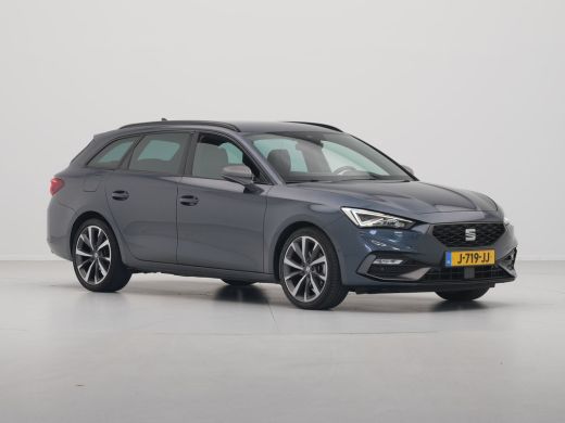 Seat Leon 1.5 TSI FR Launch Edition Navigatie Sideassist Stoelverwarming Parkassist Carplay 245 ActivLease financial lease