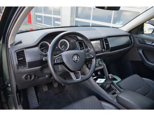 Skoda Kodiaq 1.5 TSI Business Edition | Trekhaak | CarPlay | Pano | Half Leer | Camera ActivLease financial lease