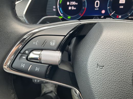 Skoda Octavia Combi 1.4 TSI iV PHEV Business Edition Plus Pano.dak Stoel/Stuur verw. ActivLease financial lease