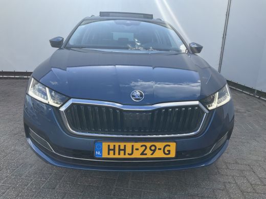 Skoda Octavia Combi 1.4 TSI iV PHEV Business Edition Plus Pano.dak Stoel/Stuur verw. ActivLease financial lease