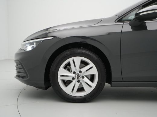 Volkswagen Golf 1.0 TSI Life Business Navigatie Stoel/stuurverwarming Parkassist Sideassist Pdc Acc 201 ActivLease financial lease