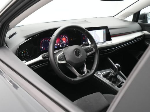 Volkswagen Golf 1.0 TSI Life Business Navigatie Stoel/stuurverwarming Parkassist Sideassist Pdc Acc 201 ActivLease financial lease