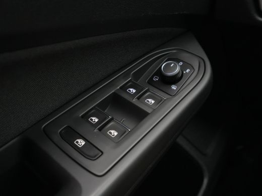 Volkswagen Golf 1.0 TSI Life Business Navigatie Stoel/stuurverwarming Parkassist Sideassist Pdc Acc 201 ActivLease financial lease