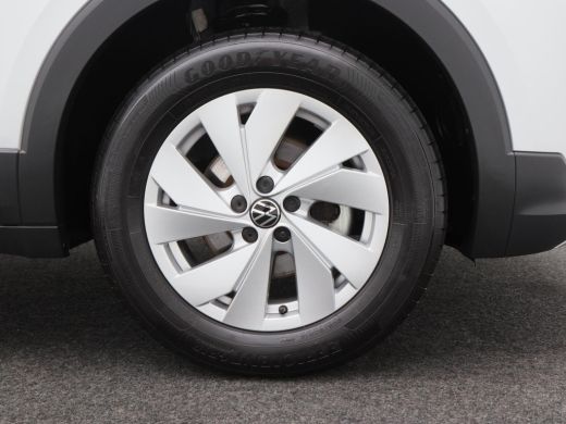 Volkswagen T-Cross 1.0 TSi Life Edition | Adaptive Cruise | Climate Control | Parkeersensoren | Carplay | 16 inch | ... ActivLease financial lease