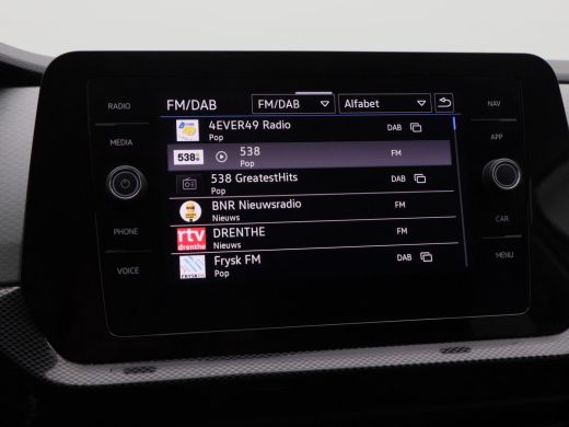 Volkswagen T-Cross 1.0 TSi Life Edition | Adaptive Cruise | Climate Control | Parkeersensoren | Carplay | 16 inch | ... ActivLease financial lease