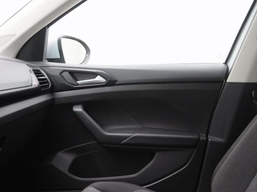 Volkswagen T-Cross 1.0 TSi Life Edition | Adaptive Cruise | Climate Control | Parkeersensoren | Carplay | 16 inch | ... ActivLease financial lease