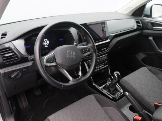 Volkswagen T-Cross 1.0 TSi Life Edition | Adaptive Cruise | Climate Control | Parkeersensoren | Carplay | 16 inch | ... ActivLease financial lease