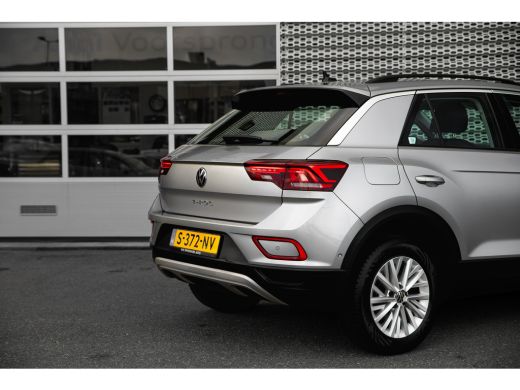 Volkswagen T-Roc 1.0 TSI Life | Apple Carplay | PDC V+A | ActivLease financial lease
