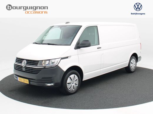 Volkswagen Transporter 2.0 TDi L2H3 28 Comfortline 110 Pk | Trekhaak | Cruise Control | Airco | Carplay | Navigatiesyste... Volkswagen Transporter 2.0 TDi L2H3 28 Comfortline 110 Pk | Trekhaak | Cruise Control | Airco | Carplay | Navigatiesyste...