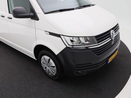 Volkswagen Transporter 2.0 TDi L2H3 28 Comfortline 110 Pk | Trekhaak | Cruise Control | Airco | Carplay | Navigatiesyste... ActivLease financial lease