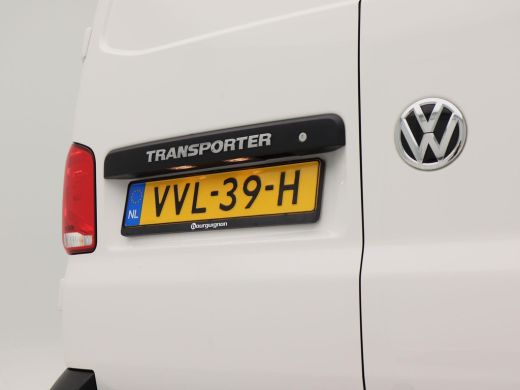 Volkswagen Transporter 2.0 TDi L2H3 28 Comfortline 110 Pk | Trekhaak | Cruise Control | Airco | Carplay | Navigatiesyste... ActivLease financial lease