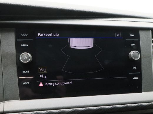 Volkswagen Transporter 2.0 TDi L2H3 28 Comfortline 110 Pk | Trekhaak | Cruise Control | Airco | Carplay | Navigatiesyste... ActivLease financial lease