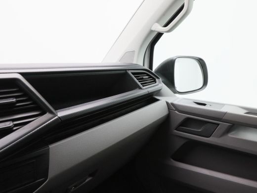 Volkswagen Transporter 2.0 TDi L2H3 28 Comfortline 110 Pk | Trekhaak | Cruise Control | Airco | Carplay | Navigatiesyste... ActivLease financial lease