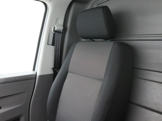 Volkswagen Transporter 2.0 TDi L2H3 28 Comfortline 110 Pk | Trekhaak | Cruise Control | Airco | Carplay | Navigatiesyste... ActivLease financial lease