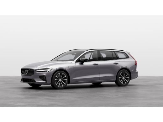Volvo  V60 T6 350PK AWD Plus Dark Panoramadak | Trekhaak | 360° | Contourstoelen