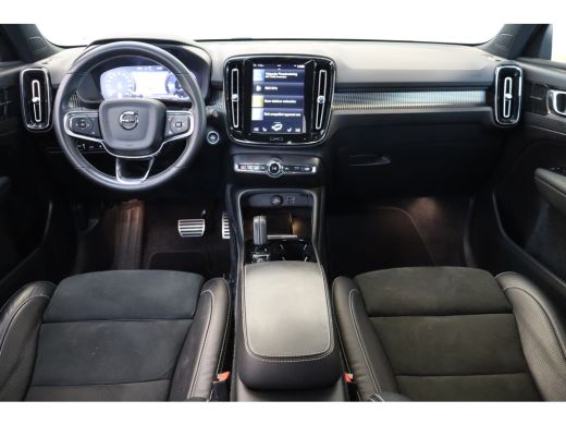 Volvo  XC40 T5 262PK Recharge R-Design | HK Audio | Blis | Power Seats | Trekhaak | Park Assist | Stoel en St... ActivLease financial lease