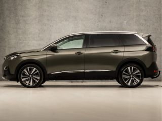 Peugeot 5008 1.2 PureTech Deluxe 7 Persoons Automaat (PANORAMADAK, APPLE CARPLAY, MEMORY SEATS, LEDER, STOELVE...