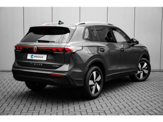 Volkswagen Tiguan Life Edition - eHybrid Inclusief €4000,- inruilvoordeel | 'App-Connect' draadloze smartphone inte...