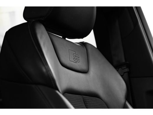 Audi e-tron 55 quattro S edition 95 kWh 408PK | Stoelverw. voor | Camera achter | Elek. stoelen + geheugen | ... ActivLease financial lease