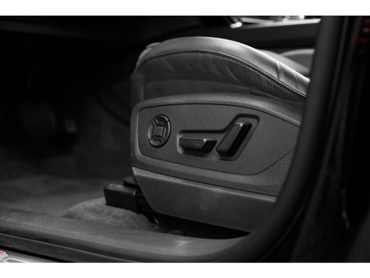 Audi e-tron 55 quattro S edition 95 kWh 408PK | Stoelverw. voor | Camera achter | Elek. stoelen + geheugen | ... ActivLease financial lease