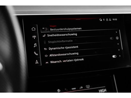 Audi e-tron 55 quattro S edition 95 kWh 408PK | Stoelverw. voor | Camera achter | Elek. stoelen + geheugen | ... ActivLease financial lease