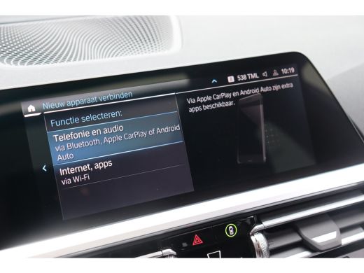 BMW 3 Serie Touring 330e High Executive M Sport Automaat / Panoramadak / Sportstoelen / Achteruitrijcamera / ... ActivLease financial lease