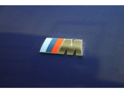 BMW 3 Serie Touring 330i xDrive High Executive M Sport Automaat / Panoramadak / Trekhaak / Sportstoelen / Ada... ActivLease financial lease
