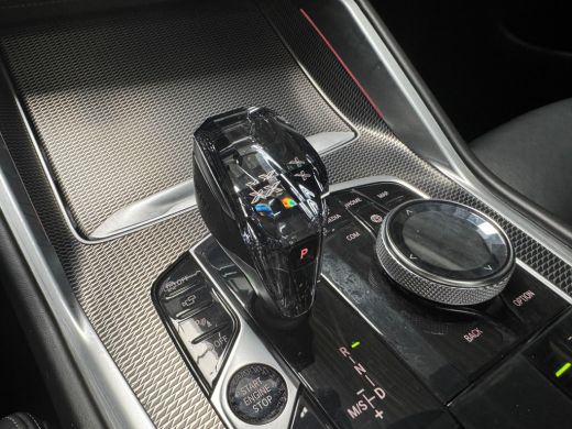 BMW X6 xDrive40i High Executive HUD | H&K | Pano | Luchtvering | 360 Camera | Stuurverwarming | Memory s... ActivLease financial lease