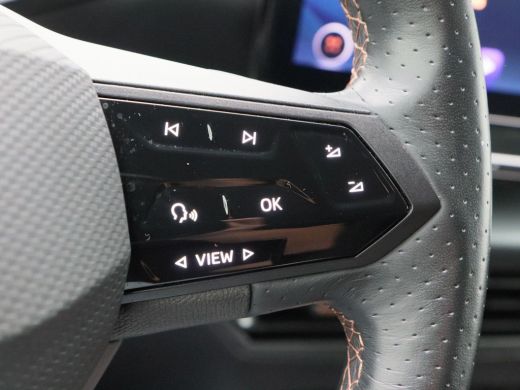 CUPRA Born Business 62 kWh 204 Pk Automaat | Navigatie | Adaptive Cruise | 18 Inch | Privacy Glass | Camera ... ActivLease financial lease