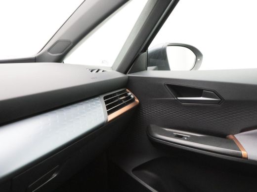 CUPRA Born Business 62 kWh 204 Pk Automaat | Navigatie | Adaptive Cruise | 18 Inch | Privacy Glass | Camera ... ActivLease financial lease