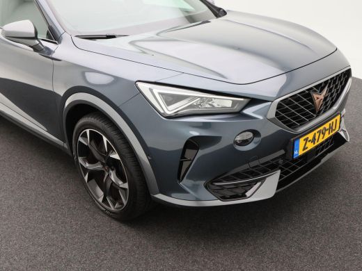 CUPRA Formentor 1.4 e-Hybrid 245 Pk Automaat VZ Performance | Panoramadak | Trekhaak | Adaptive Cruise | Elektris... ActivLease financial lease
