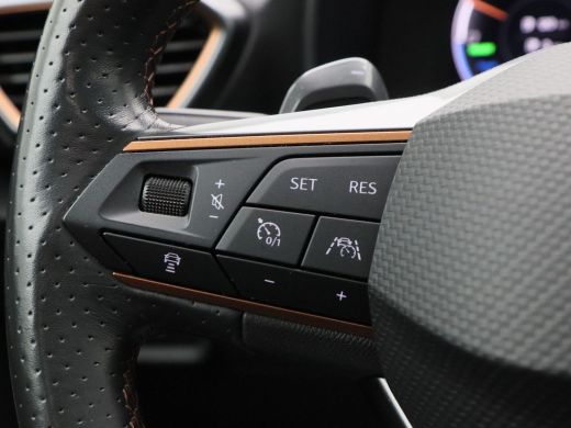 CUPRA Formentor 1.4 e-Hybrid 245 Pk Automaat VZ Performance | Panoramadak | Trekhaak | Adaptive Cruise | Elektris... ActivLease financial lease