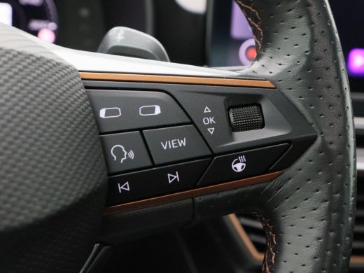 CUPRA Formentor 1.4 e-Hybrid 245 Pk Automaat VZ Performance | Panoramadak | Trekhaak | Adaptive Cruise | Elektris... ActivLease financial lease