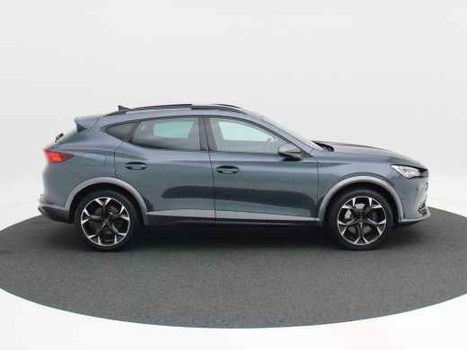 CUPRA Formentor 1.4 e-Hybrid 245 Pk Automaat VZ Performance | Panoramadak | Trekhaak | Adaptive Cruise | Elektris... ActivLease financial lease