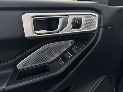 Ford Explorer 3.0 V6 E.B. PHEV ST-Line Mat Zwart gewrapt | 21 Inch | Zeer uniek! | BTW-auto | B&O audio | Stoel... ActivLease financial lease