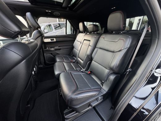 Ford Explorer 3.0 V6 E.B. PHEV ST-Line Mat Zwart gewrapt | 21 Inch | Zeer uniek! | BTW-auto | B&O audio | Stoel... ActivLease financial lease