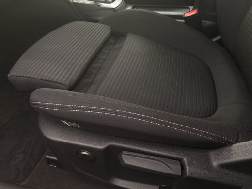 Ford Focus 1.0 E.B. 125 PK Titanium Business AGR-Stoel | Winter-pack | Matrix LED verlichting | Style Pack |... ActivLease financial lease