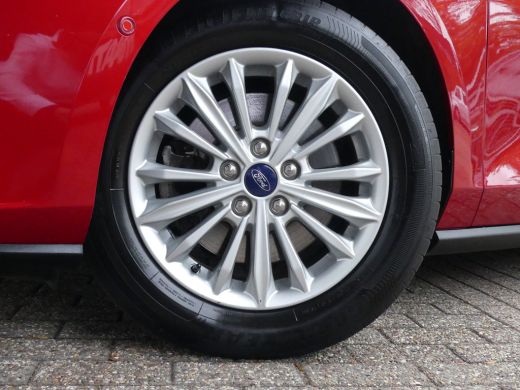 Ford Focus 1.0 EcoBoost Hybrid 155PK Titanium X Business | ADAPTIVE CRUISE | DODEHOEKDETECTIE | CAMERA | STO... ActivLease financial lease