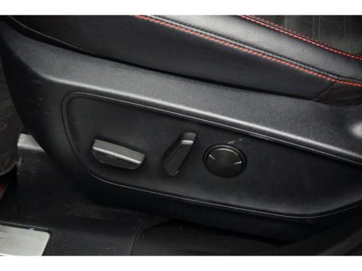 Ford Kuga 2.5 PHEV ST-Line X Trekhaak | Adapt. Cruise | Elektr. klep | Standkachel | B&O audio |  Winter-pa... ActivLease financial lease