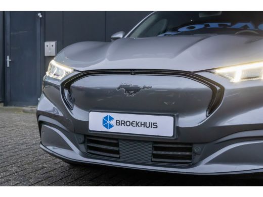 Ford Mustang Mach-E Mach-E Extended First Edition AWD 98 kWh ALLE OPTIES! | Pano-dak | B&O audio | Technology pack + ... ActivLease financial lease