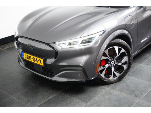Ford Mustang Mach-E Mach-E Extended First Edition AWD 98 kWh ALLE OPTIES! | Pano-dak | B&O audio | Technology pack + ... ActivLease financial lease