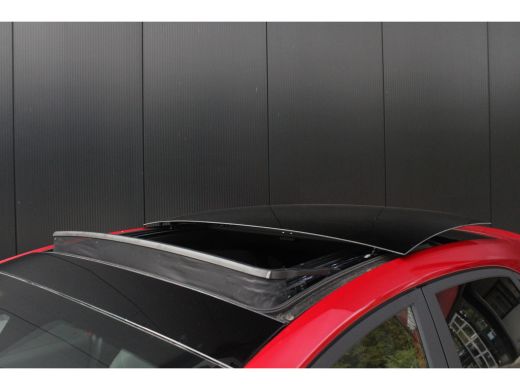 Ford Puma 1.0 EcoBoost Hybrid ST-Line X | PANORAMADAK | MATRIX LED | 19 INCH | ADAPTIVE CRUISE ActivLease financial lease